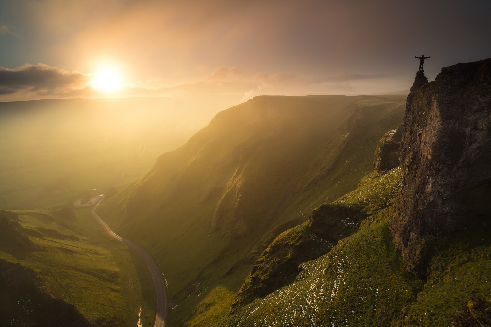 Winnats Pass, Peak District