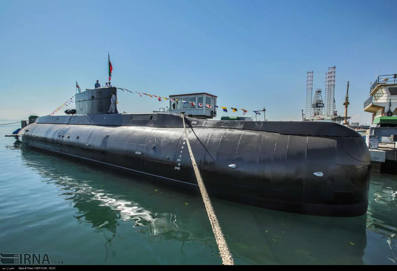 Iran_Fateh_Comm1 harbour.jpg