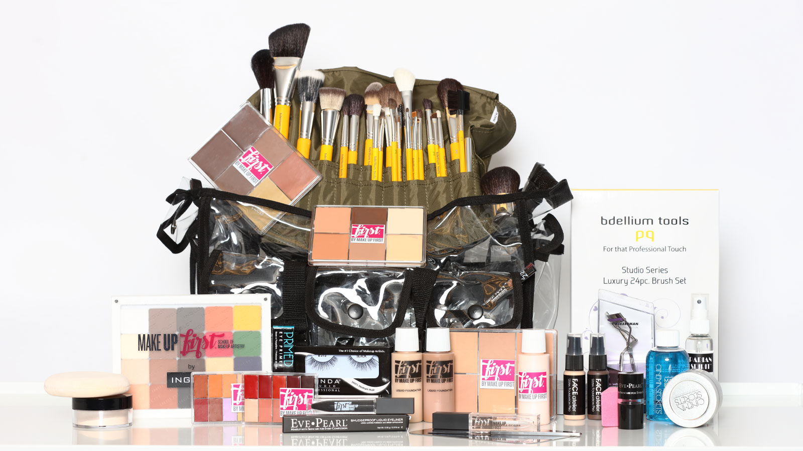 The Student Kit Make Up First - Makeup First School The Student Kit Make Up First - Makeup First School