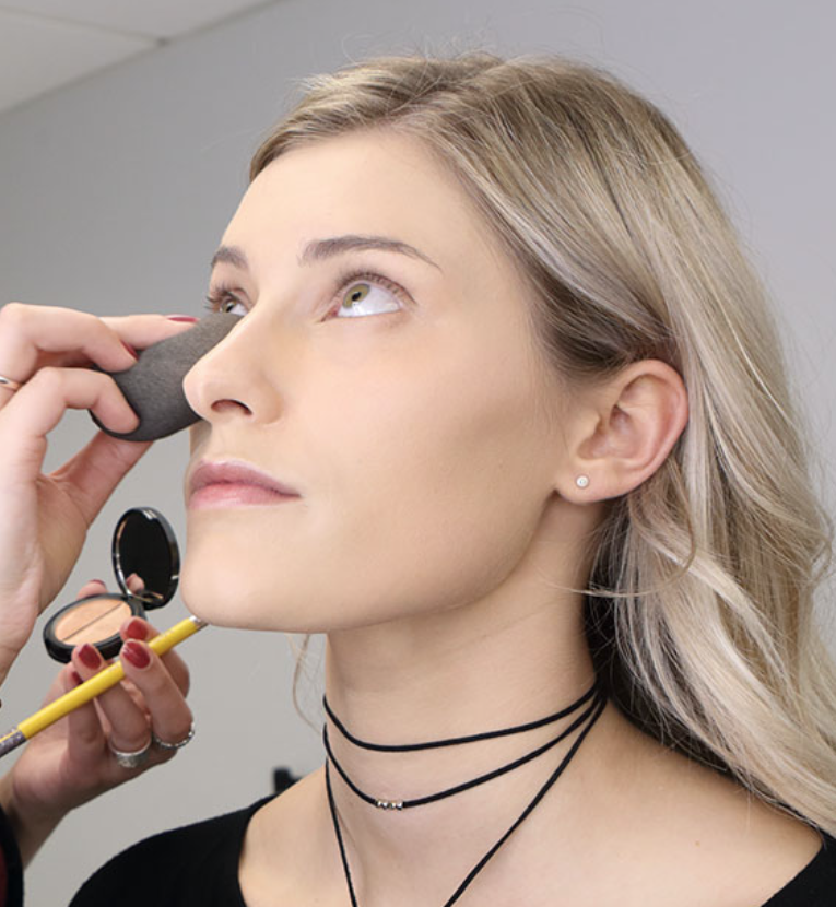 Mini Monday Workshop Series - Emergency Makeup Fixes