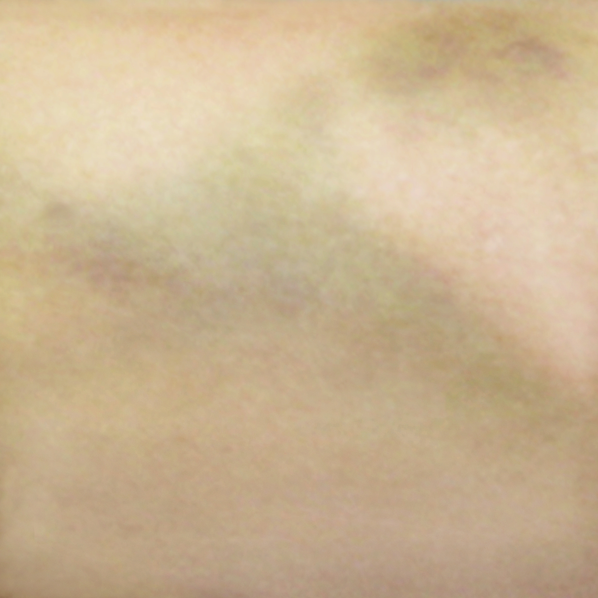 Bleus. Chromogenic color print. 4 3/4 x 4 3/4 in.