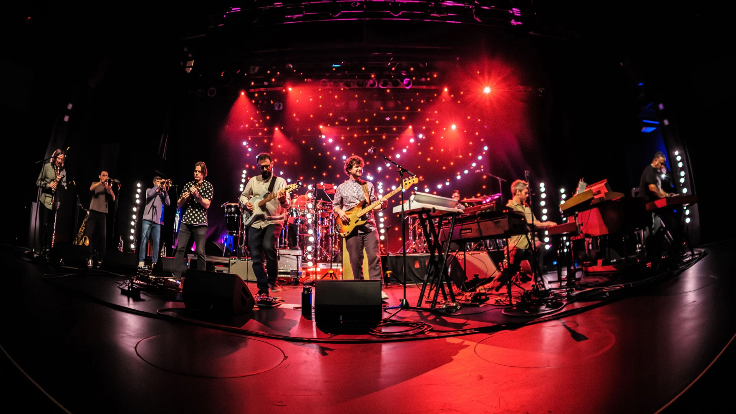 SNARKY PUPPY