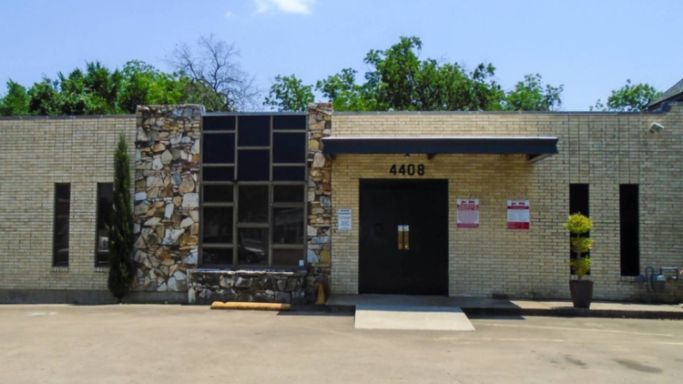 4408 GASTON AVE.