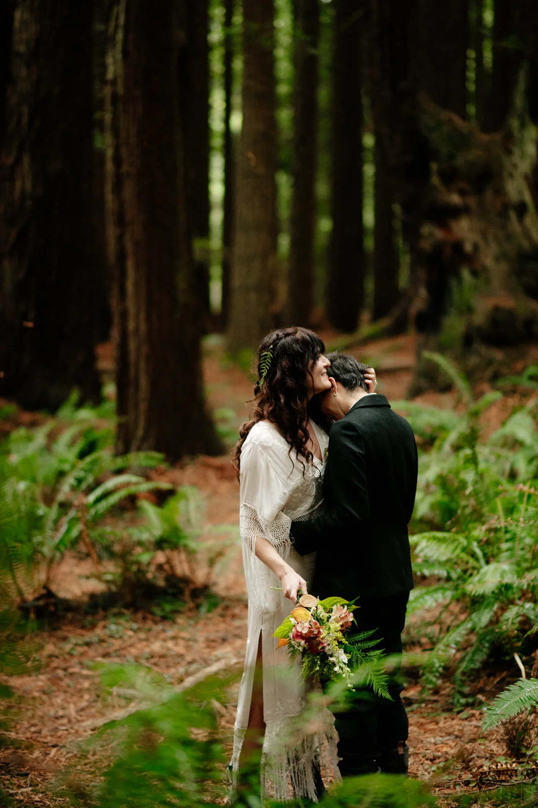 HumboldtCountyElopementRedwoodWeddingBohoBridesTallTrees-38.jpg