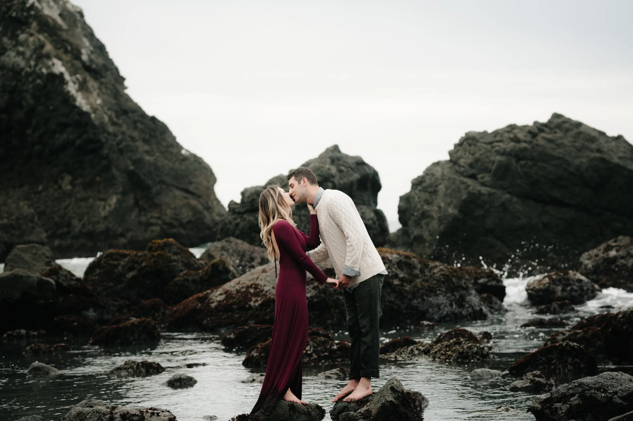 LuffenholtzBeachEngagementWinterHumboldtCountyWeddingsRedwoodElopements©KateDonaldsonPhotography-22.jpg