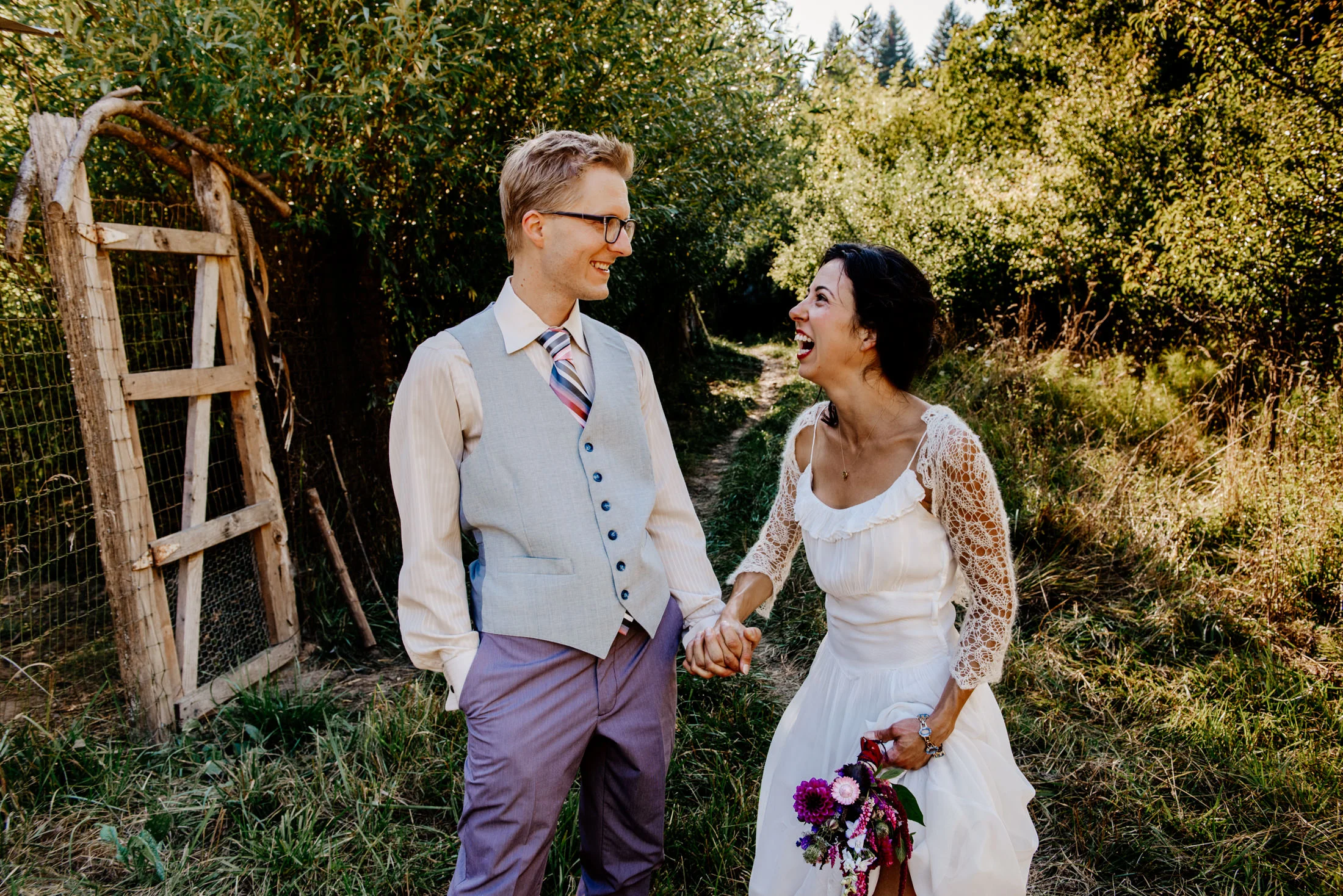 HumboldtWeddingPhotographer_OregonFarmWedding-527.jpg
