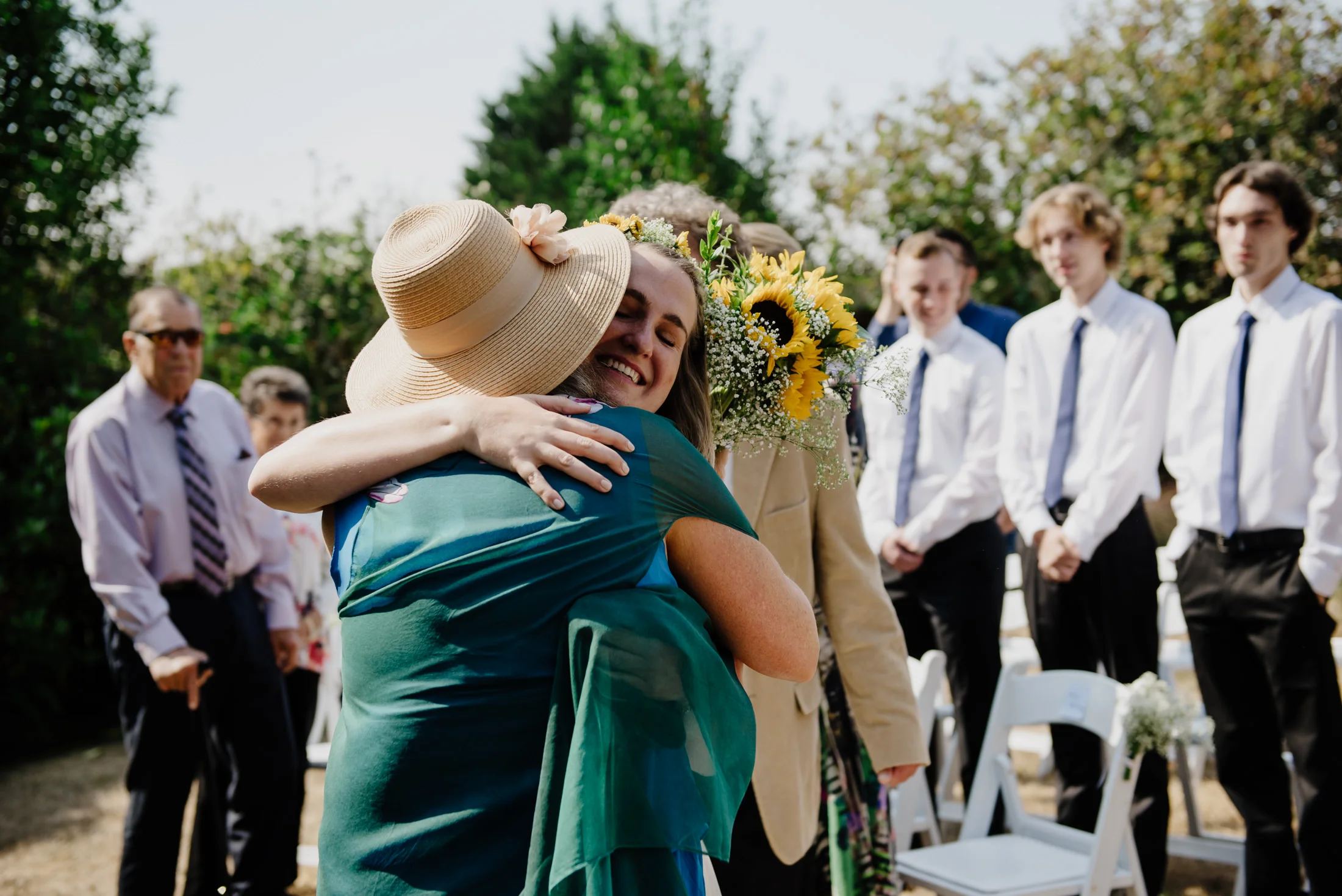 HumboldtWeddingPhotographer_MckinleyvilleBackyard-56-2.jpg