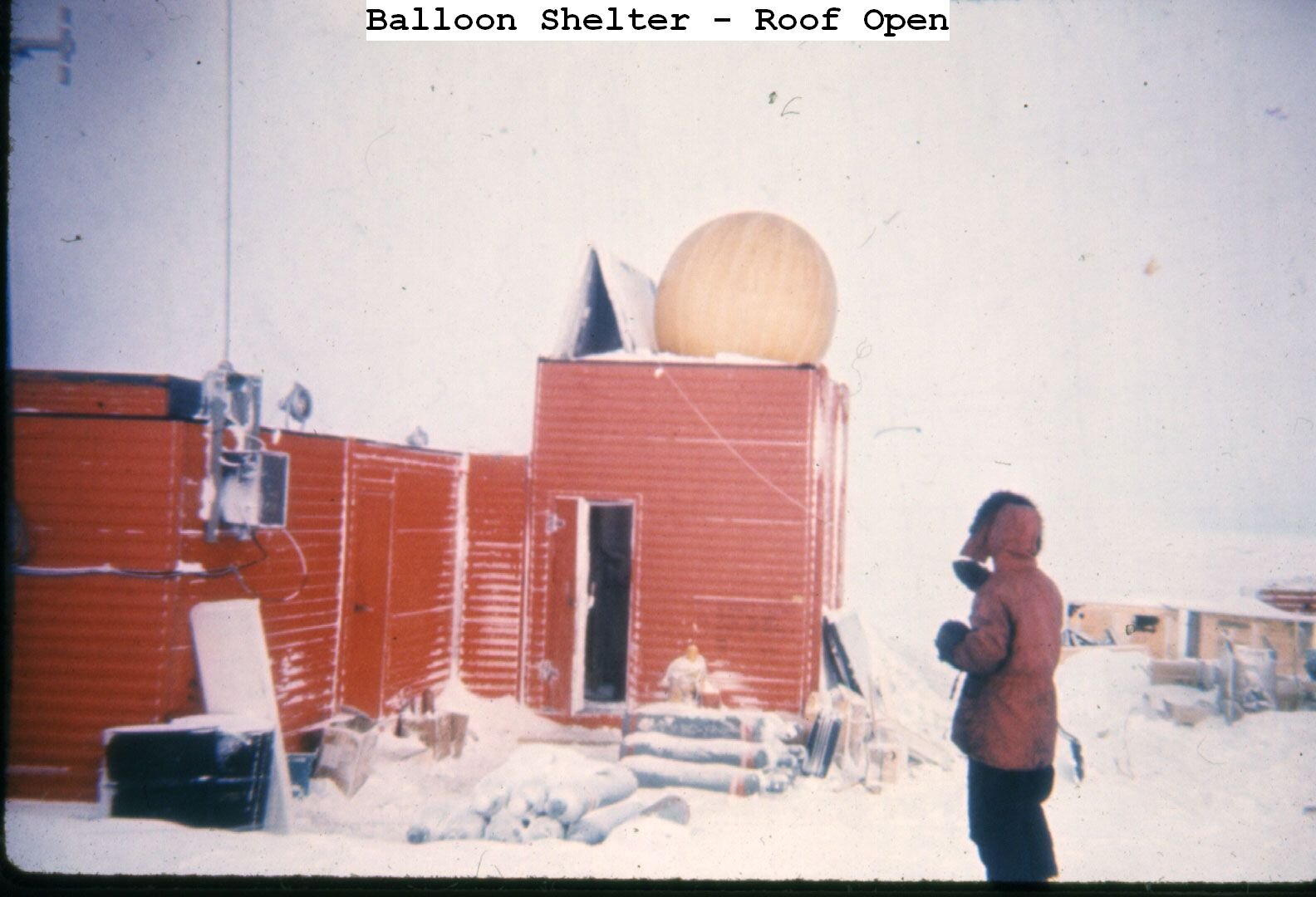 Balloon shelter_labeled.jpg