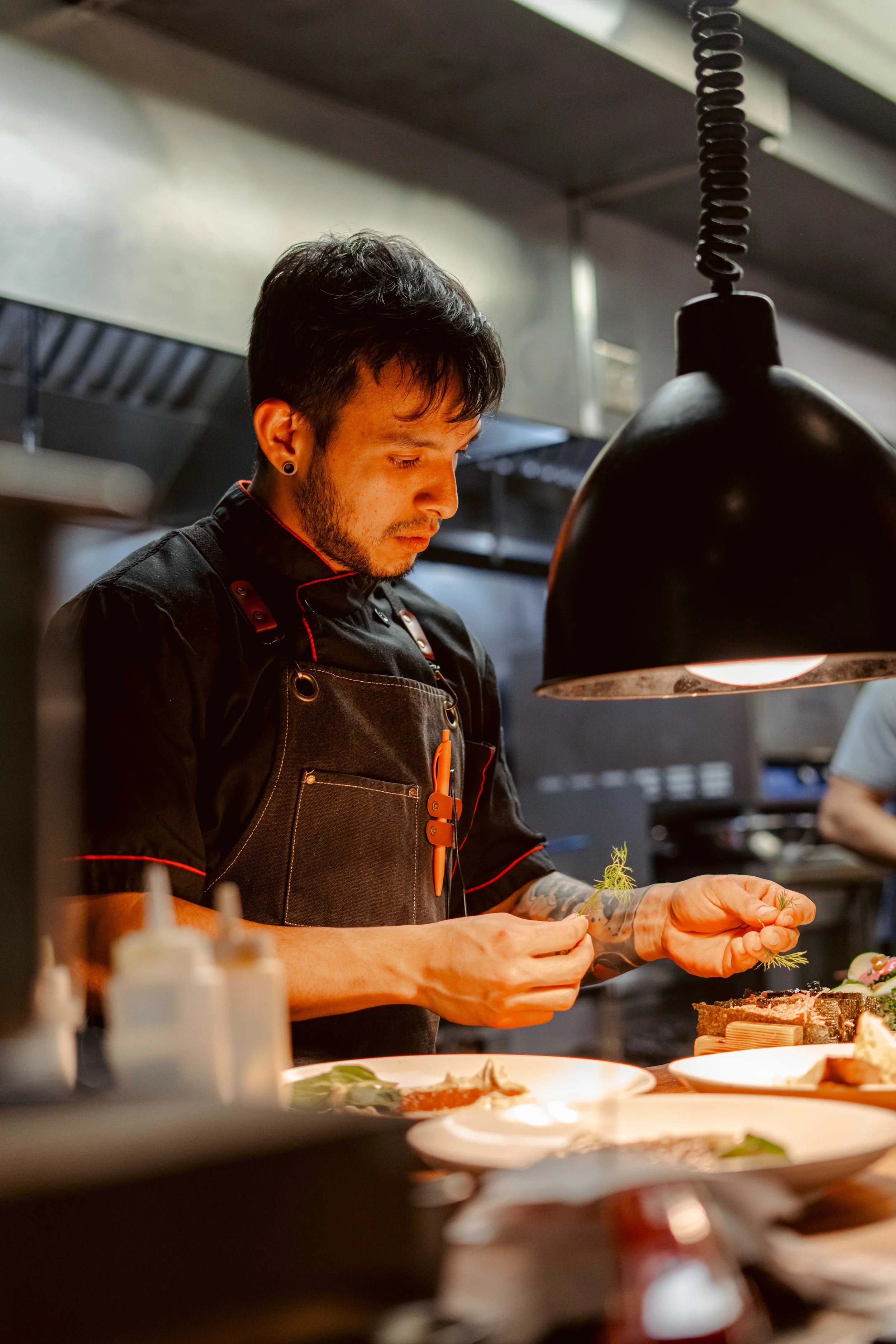 chef cooking.jpg