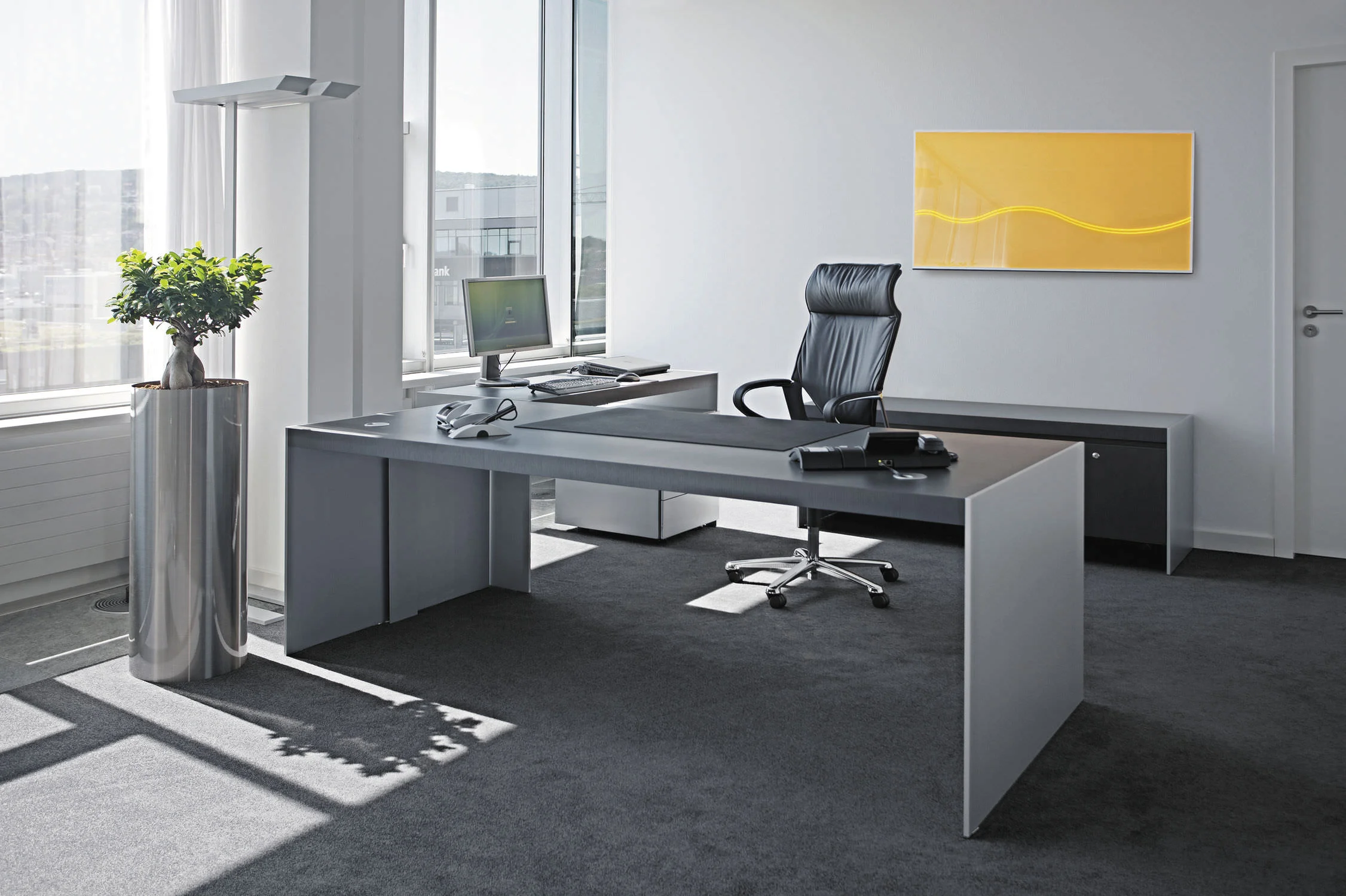 luxurious-modern-home-office-desk-on-home-design-furniture-office-simple-large-office-desk-cheap-computer-desk-contemporary-.jpg