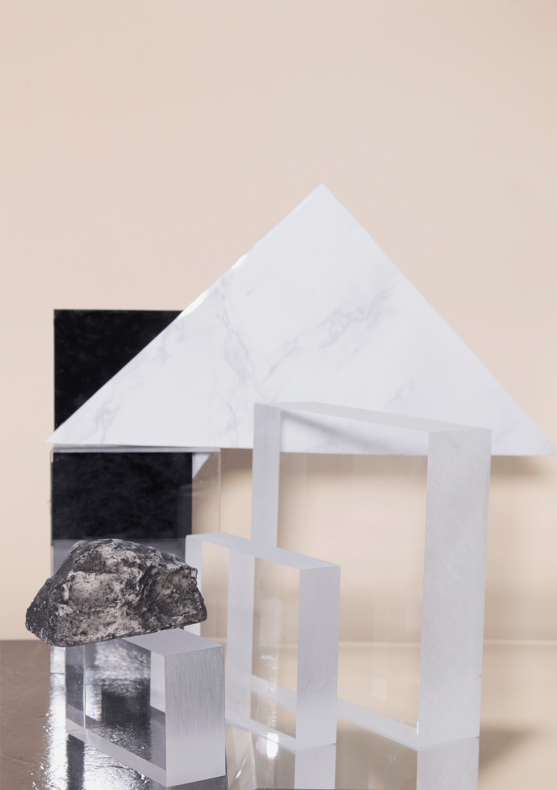 Triangle-Block-Gif-10mb.gif