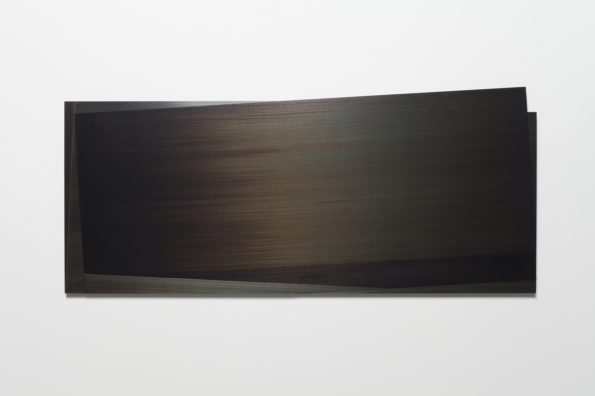 Éclipse IV (2012) Acier gravé, 57.2 x 138.5 cm