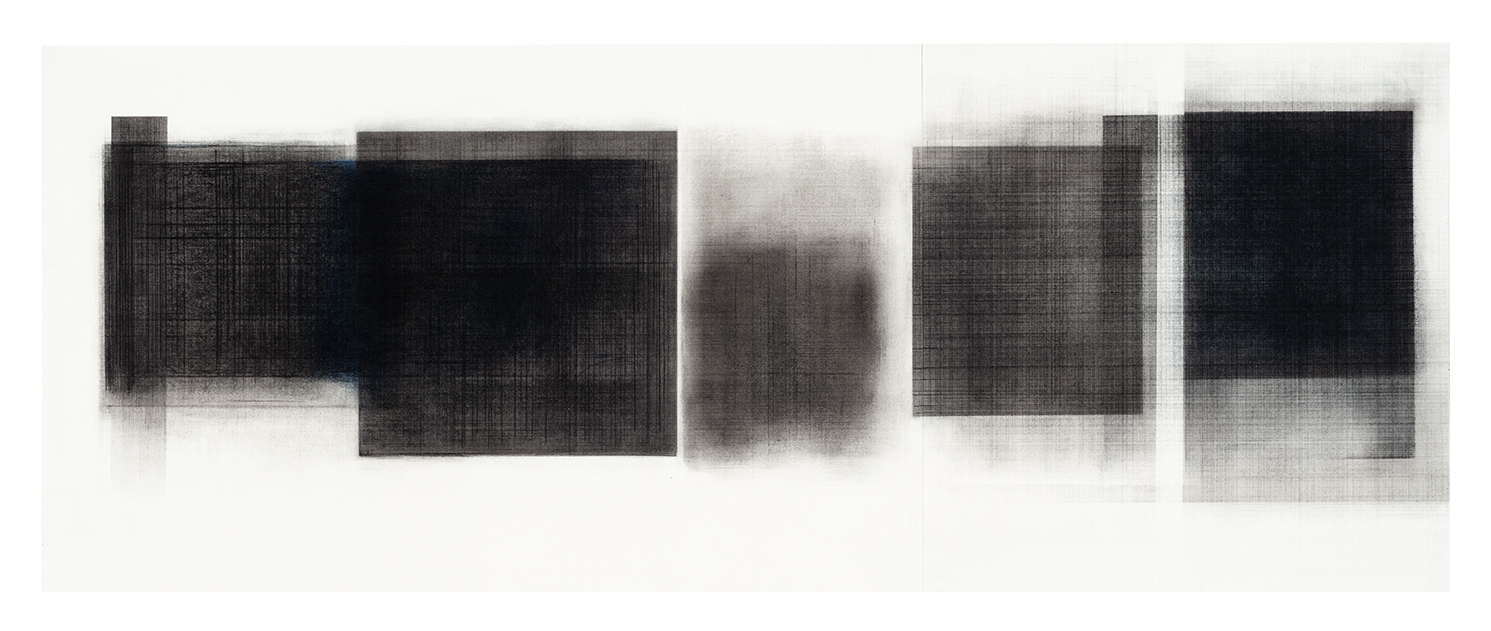 Séquence IV (2018) Fusain, graphite et pigments sur papier, 43 x 111,5 cm, collection de l’artiste. photo : Richard-Max Tremblay