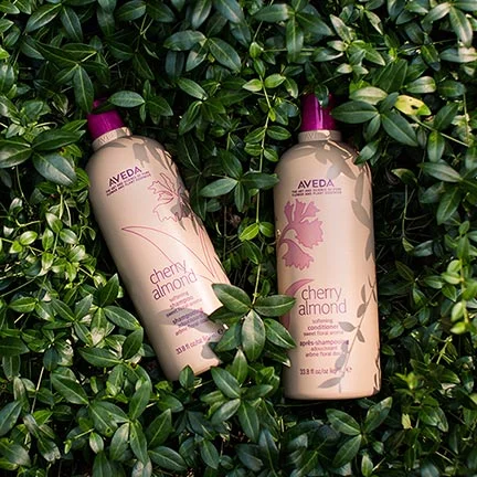 Cherry Almond restores softness and shine from roots to ends