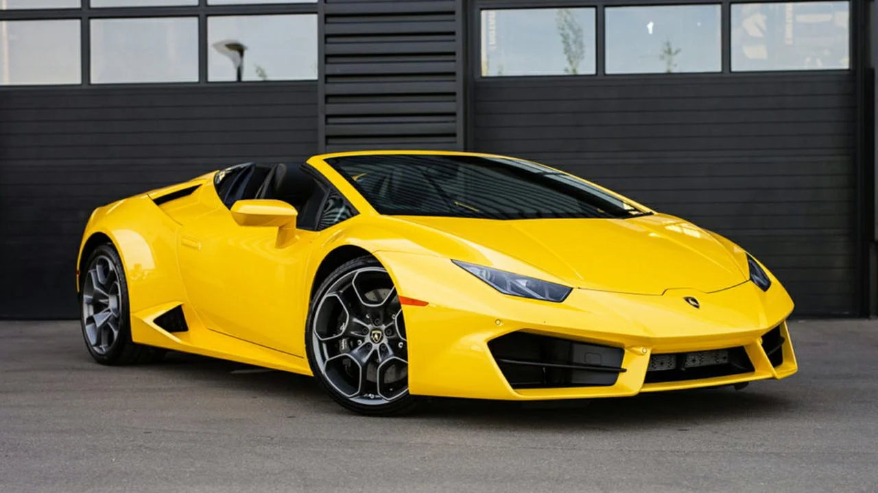 Lamborghini Huracan.jpg