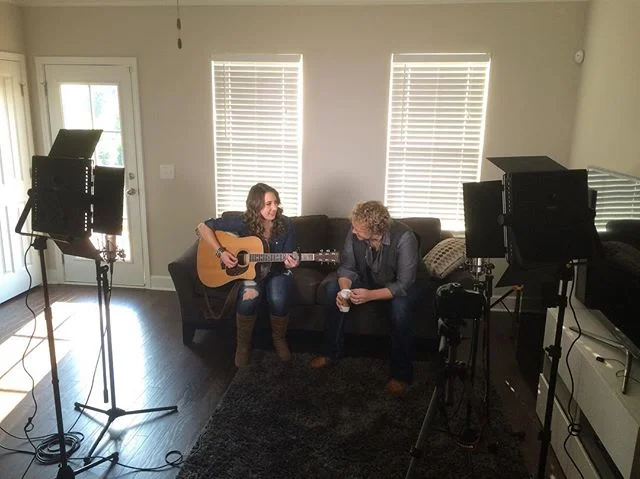 We had a blast filming some interviews yesterday with @freshscenemedia! I think it's safe to say we got plenty of footage for the blooper reel as well! #weplayedrockpaperscissors #aberdeen #newduo #countrymusic #freshscenemedia #epkshoot 📸: @philort