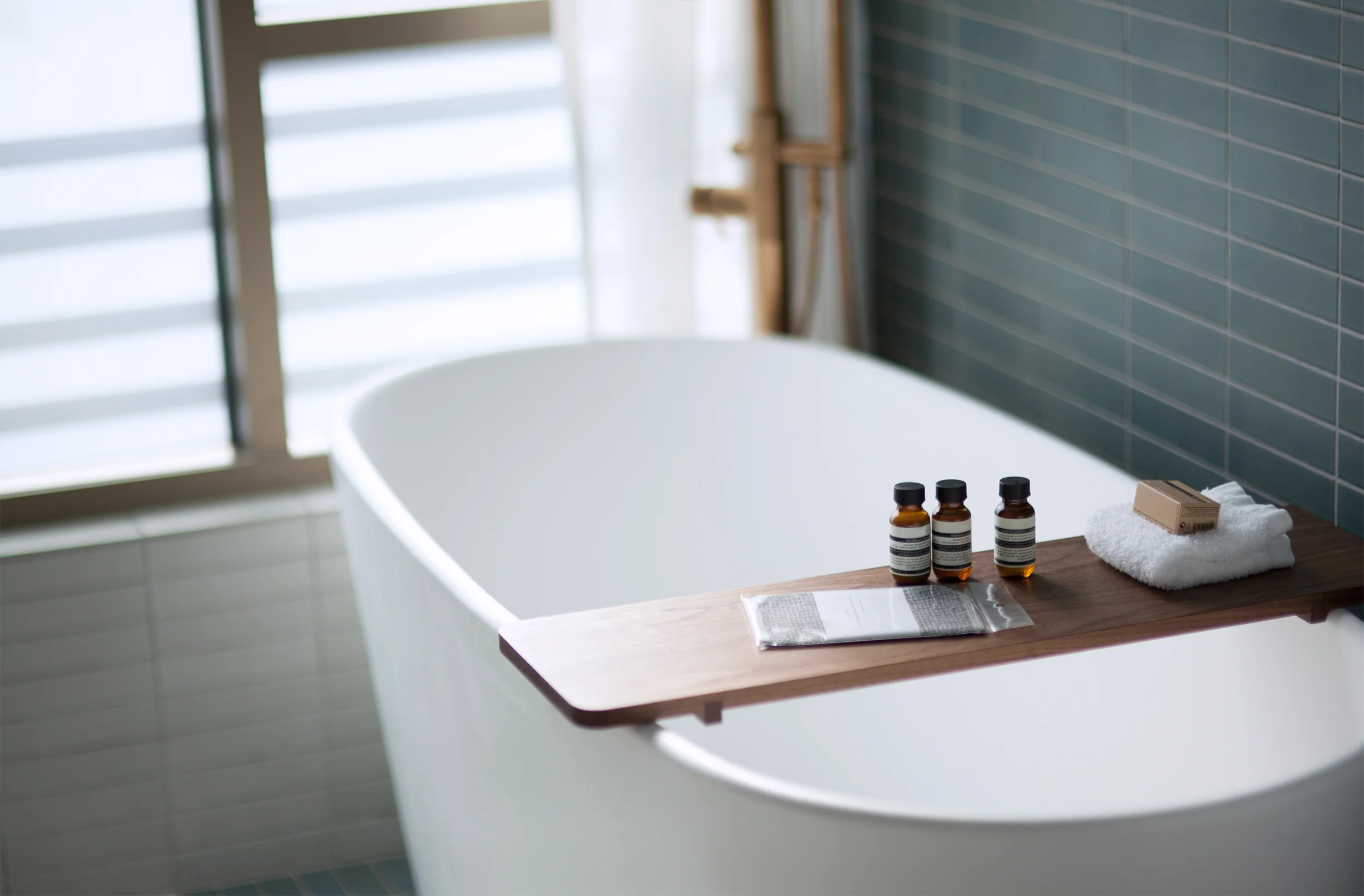 artesia-tub-color.jpg