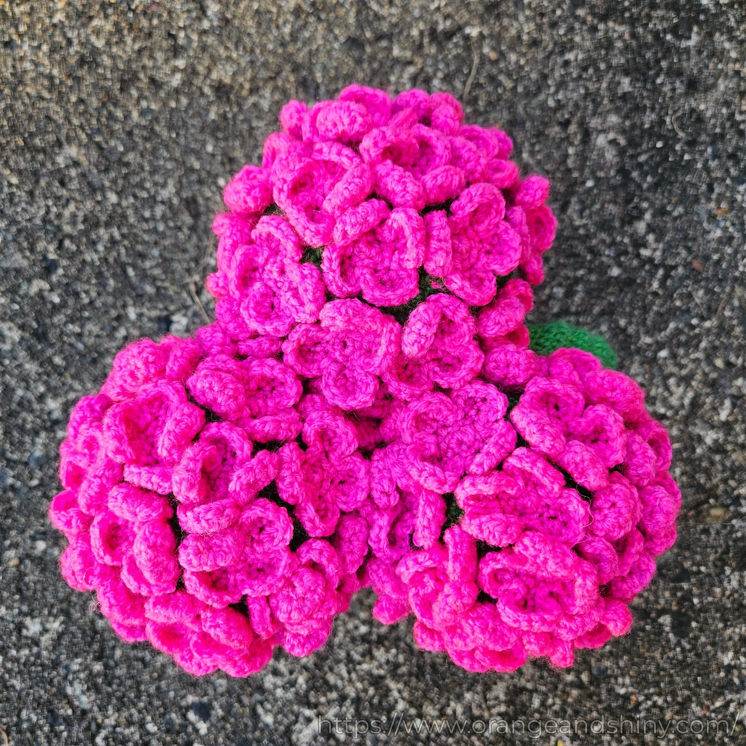 20241019 - Crochet Hydrangea 4.jpg