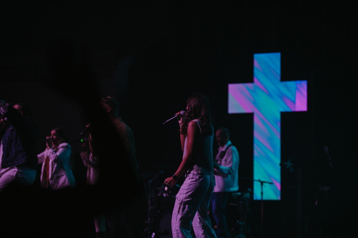 There's no place we'd rather be this morning than in His presence🙌
See you soon @knollwoodchurch

✨Worship starts at 10:30AM

📖Explore Knollwood 401 will be held in the Green Room immediately following today&rsquo;s service. (follow the sign that s