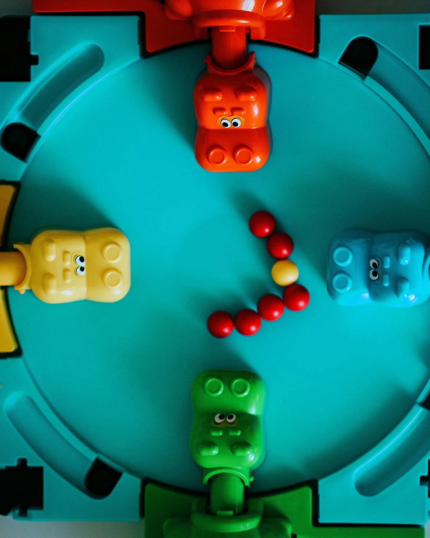 HAPPY WEDNESDAY!!
Tell your kiddos to get ready to play some games because tonight is board game night!
We will have several different board game stations that we will rotate at throughout the night, and of course we will be doing WORSHIP (with a new
