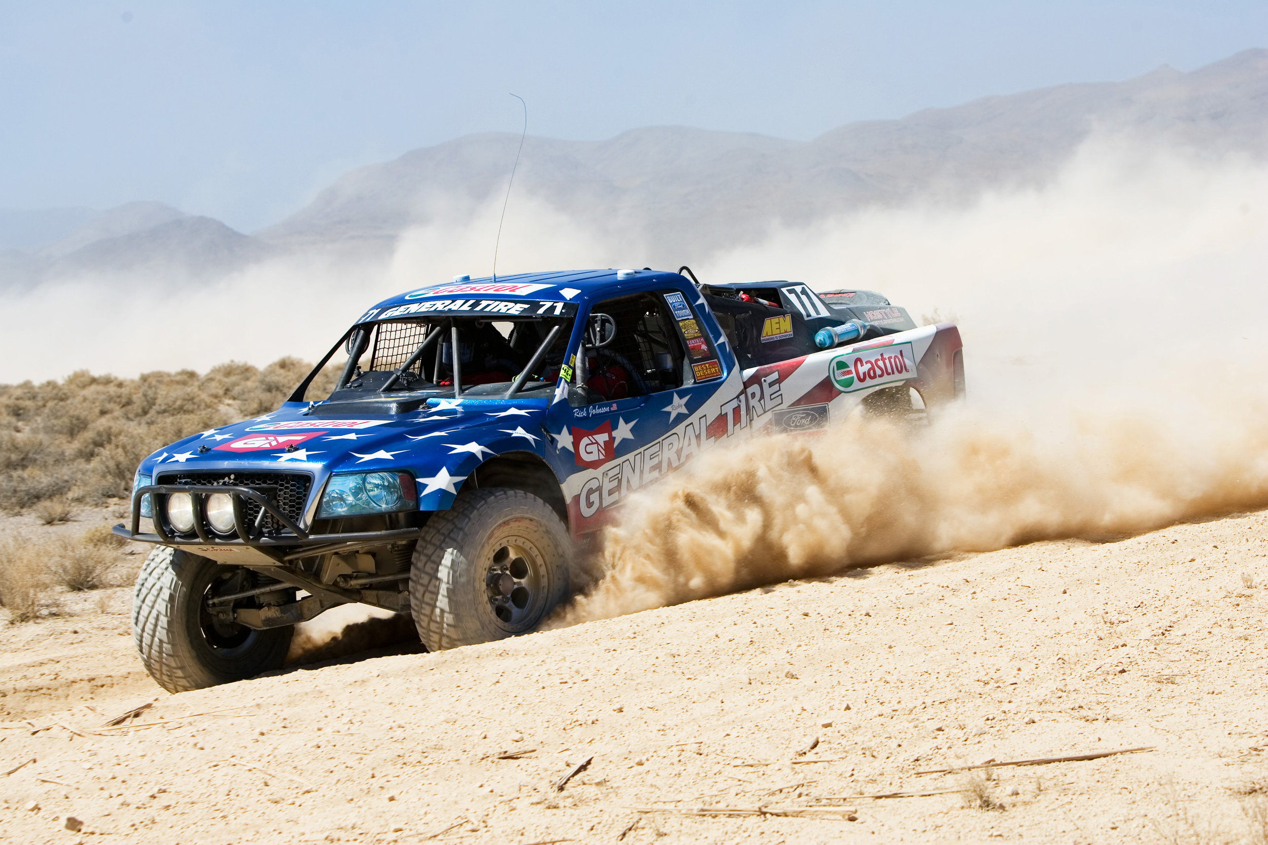 team71truckdesert_hi.jpg