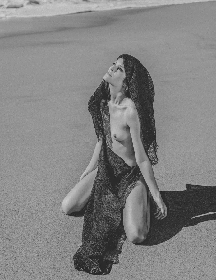 Mermaid1_5061_MASTER-FIN300dpi.jpg