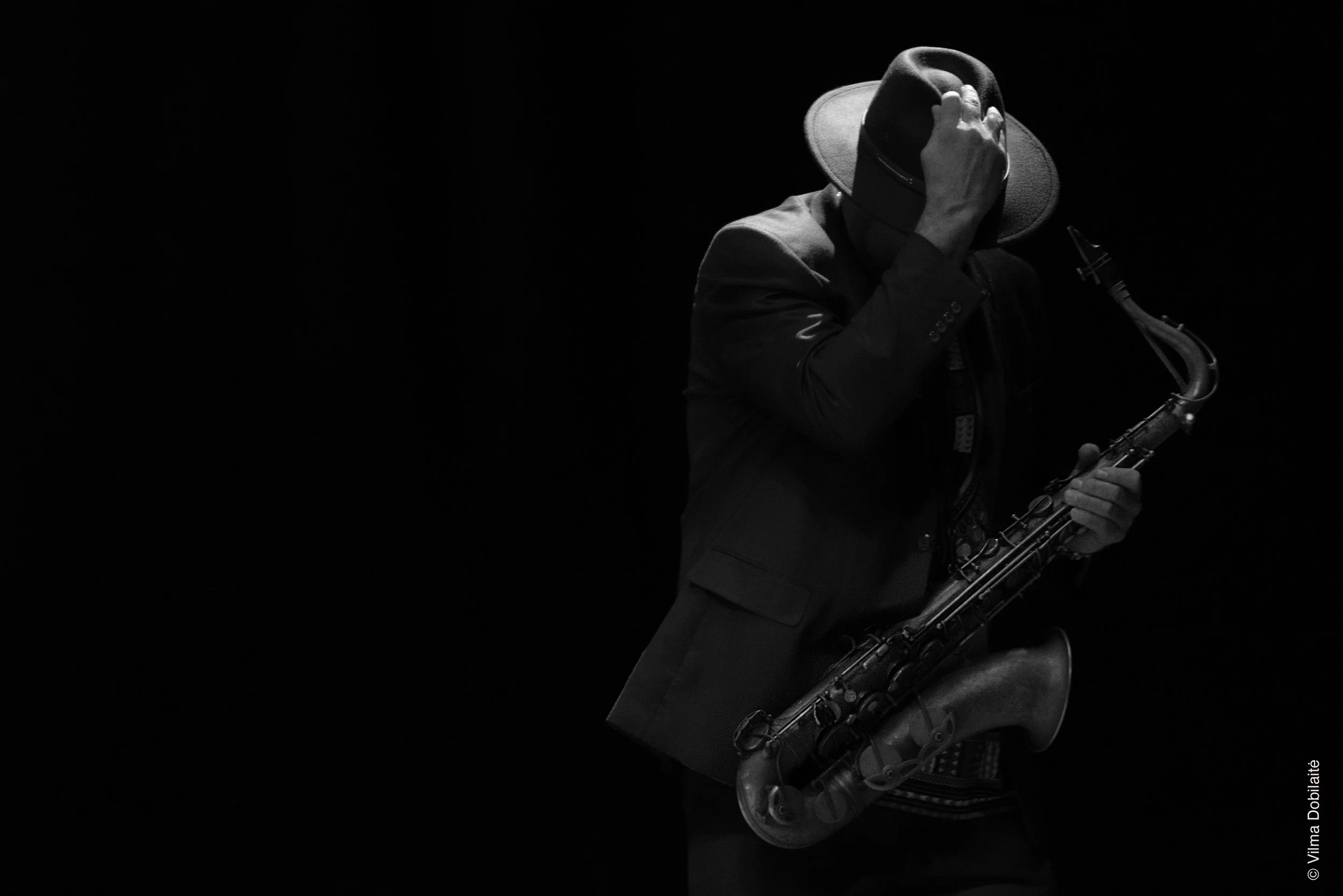 Carlos Averhoff Jr.-Irakere50 - Valencia.jpeg