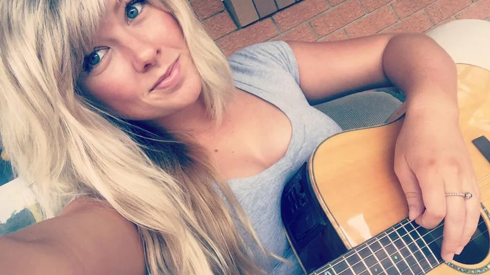 Rooster Entertainment - Amy Varley - Header image 2.jpg