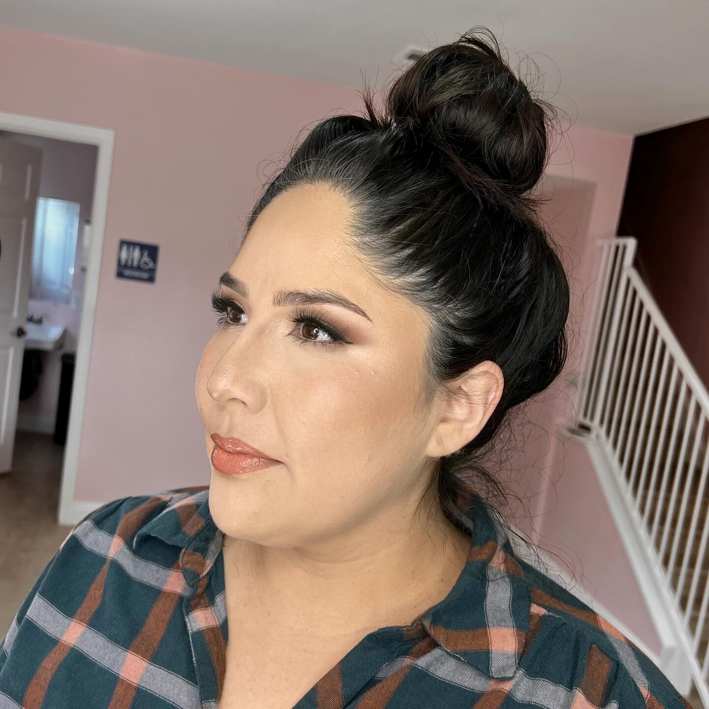 Makeup Artists Orange County California The Dollhaus Beauty Co makeup-artists-orange-county-california-the-dollhaus-beauty-co
