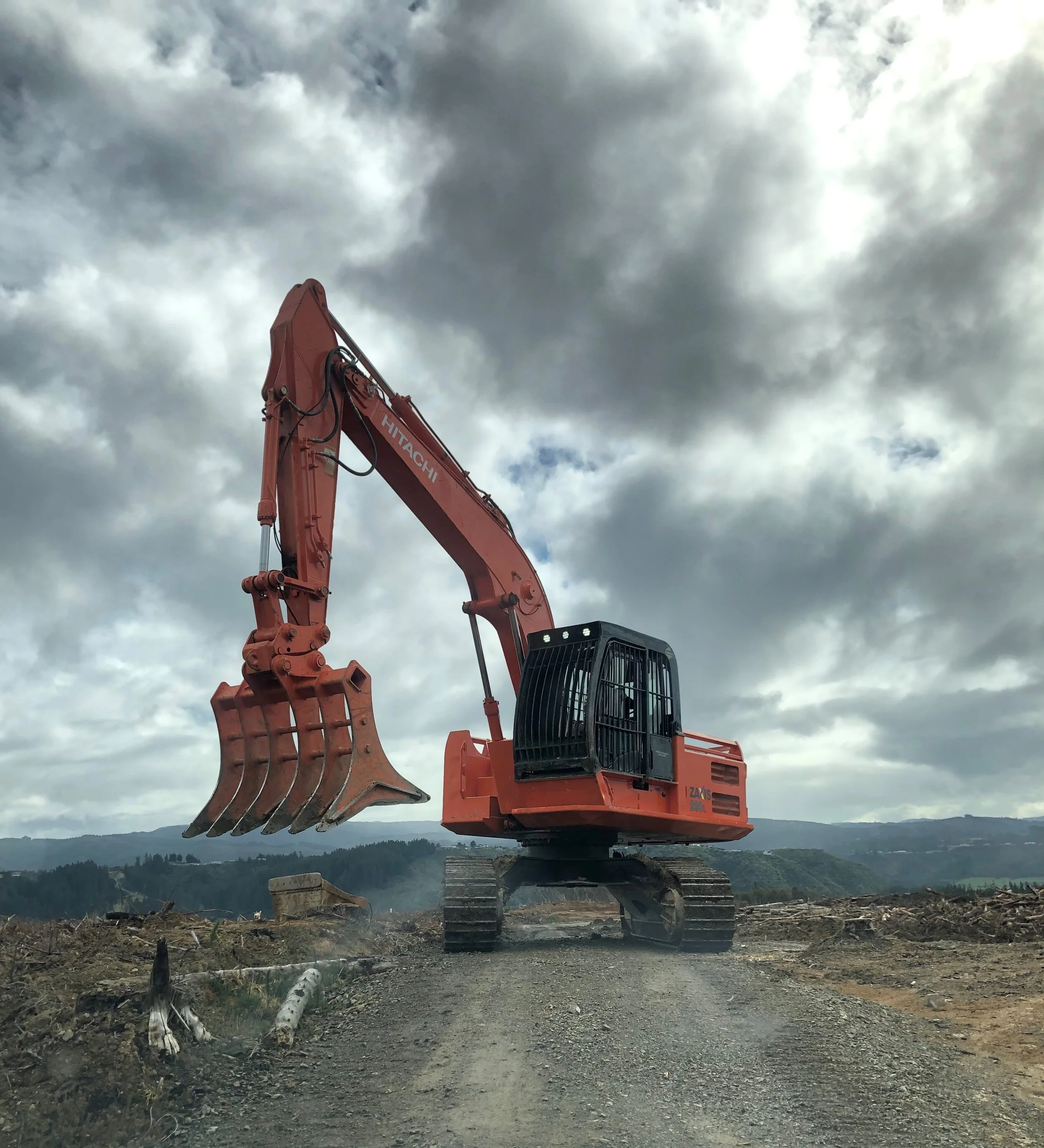 1 ZX280 ROOT RAKE.jpg