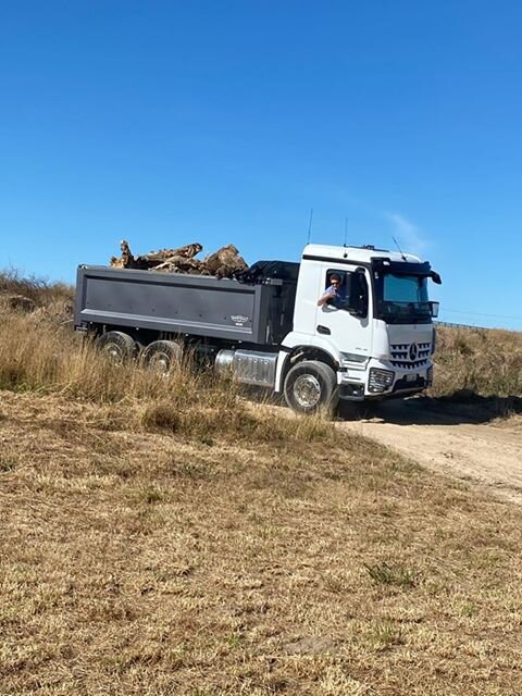 Kainui Contracting 1.jpg