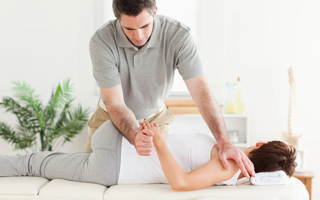 massage-therapy-calgary-spinal-cord-injuries-benefits-from-massage_1.jpg