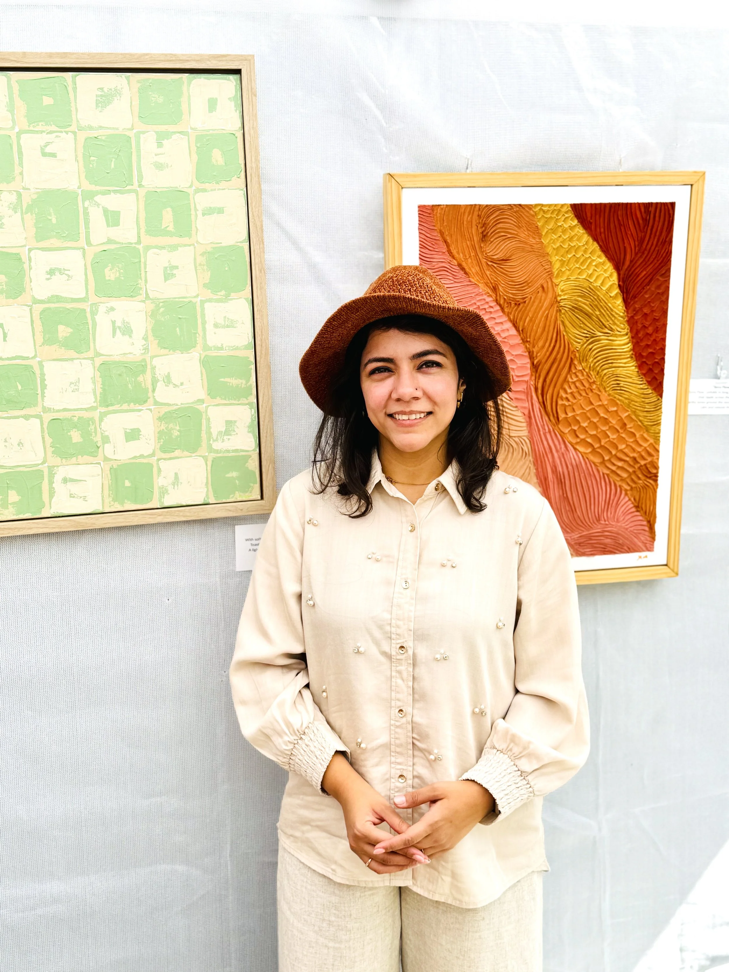 Textured art demonstration using modeling paste with Pragya Goel