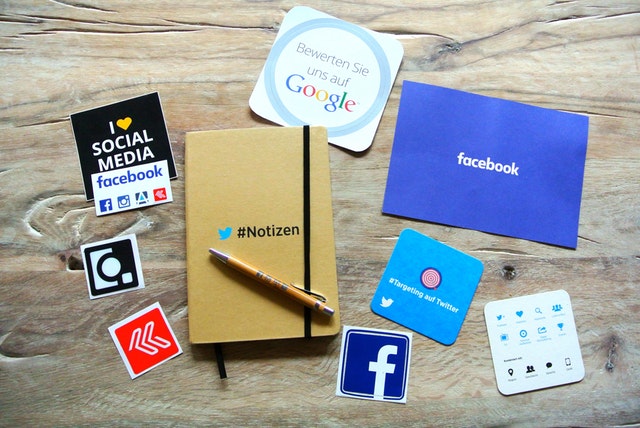 Variety of social media platforms used in business