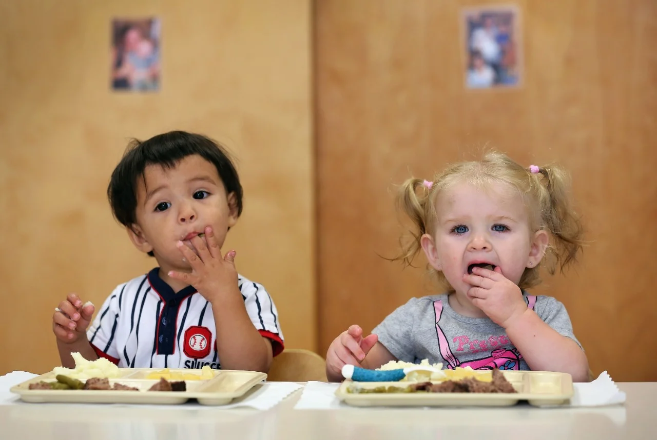 152471013-infants-eat-lunch-at-the-federally-funded-head-start.jpg.CROP.cq5dam_web_1280_1280_jpeg.jpg