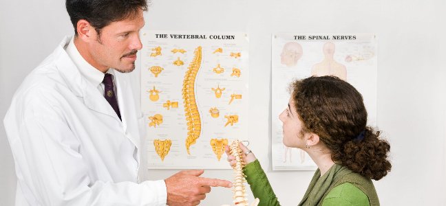 Your First Chiropractic Adjustment: A Clear, Comprehensive Guide to What to Expect