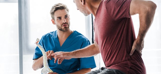 Middle Back Pain: Understanding Causes, Effective Treatments &amp; Relief