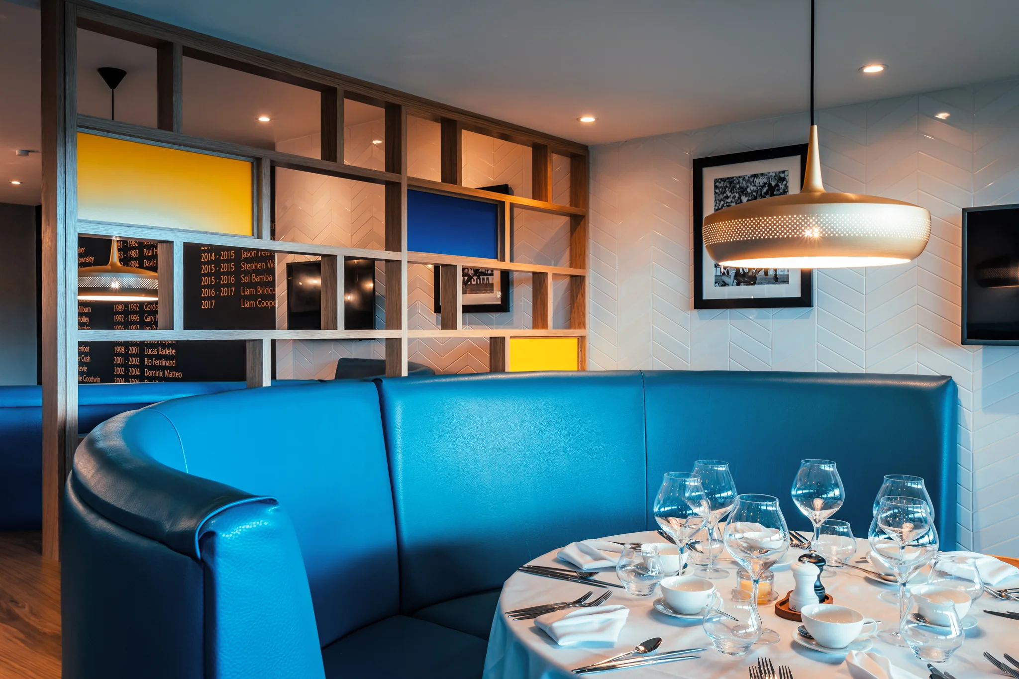 How to Enhance Customer Experience with Interior Design | Absolute ...