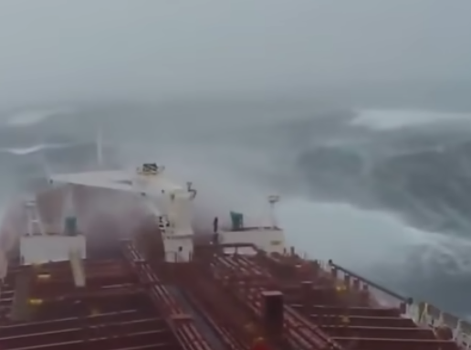 Still from Youtube Video ‘Ships in Horrible Storms’ Youtube Jan 2019.