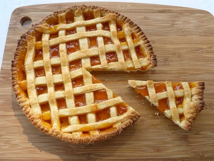 Crostata+alla+Marmellata+www.tastetrailsrome.com+cooking+holidays+Italy.jpg