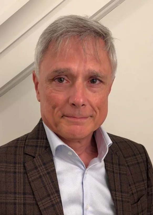 De Republiek Apeiron – Bruno Coppieters 