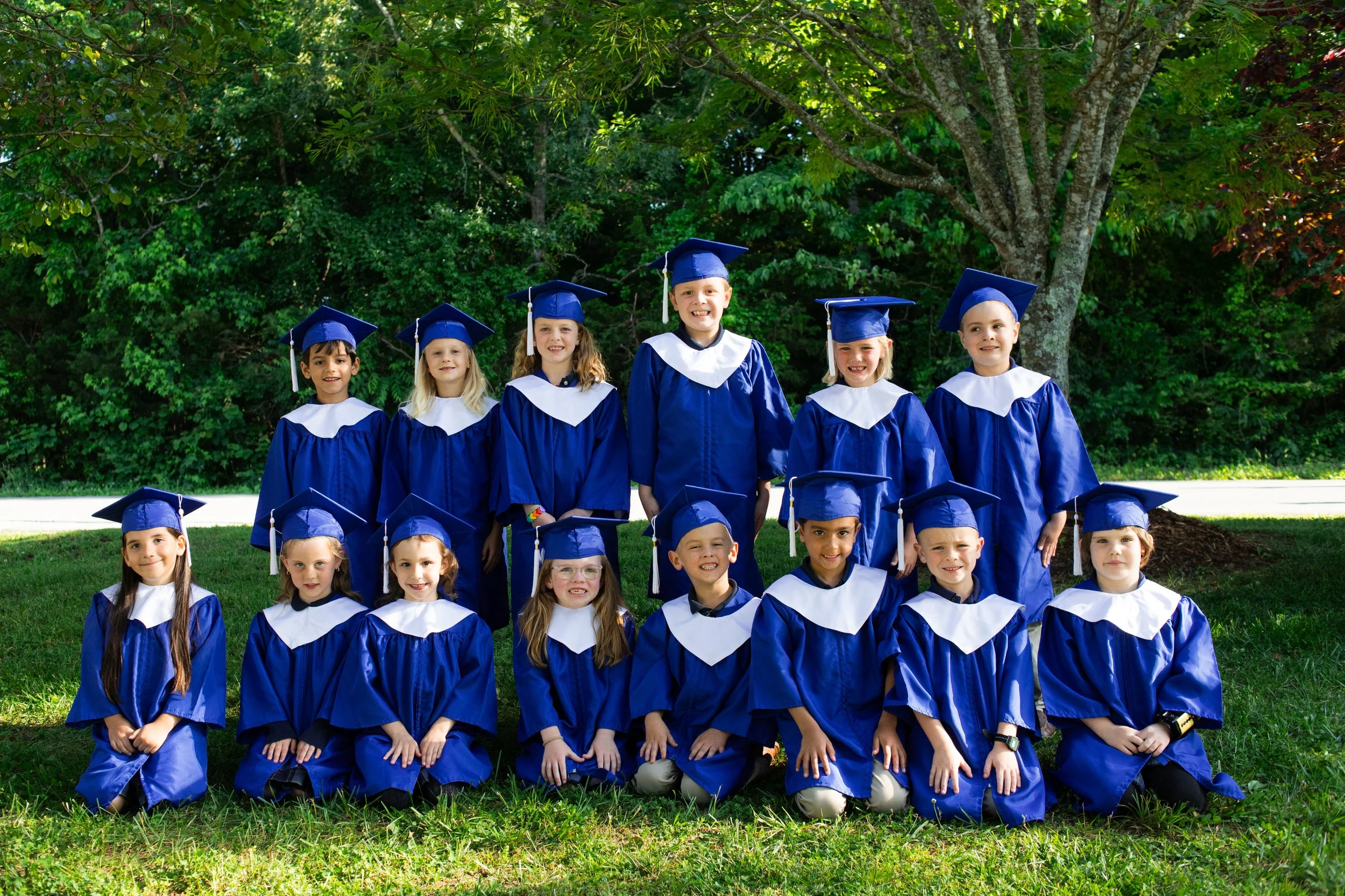 HRA-Grad-2025--42.jpg