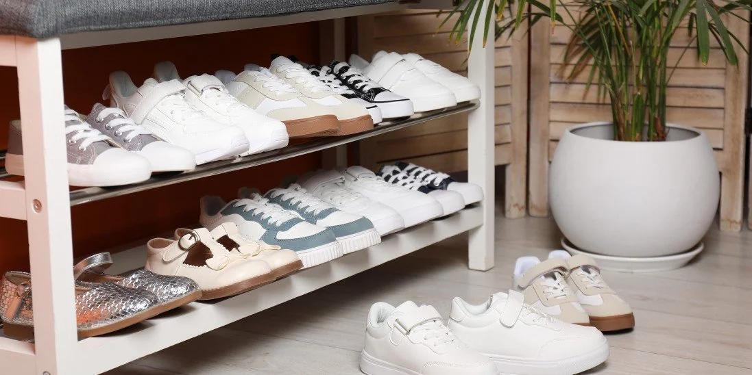 Tips for Constructing Your Own Storage Bench