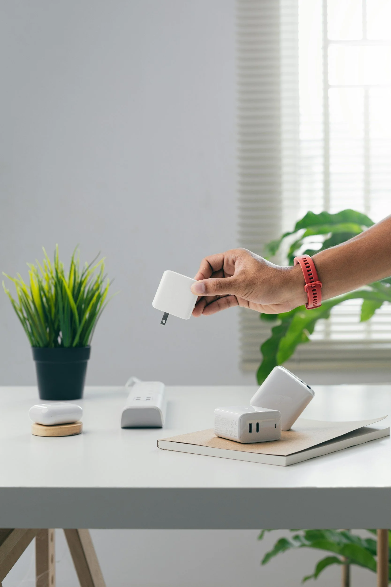 How to Organize Smart Home Devices, Hubs, and Chargers