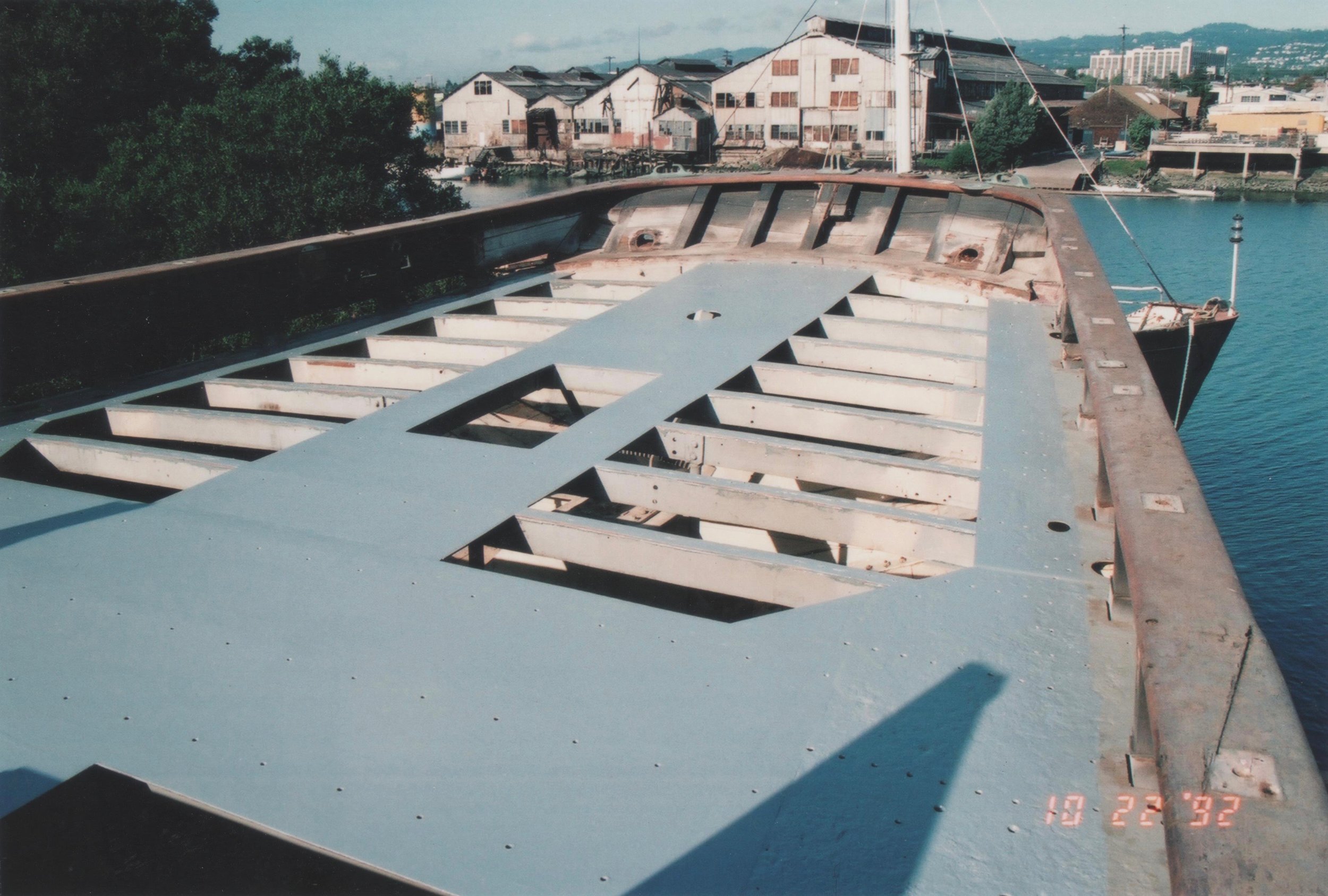 restoration of sailing yacht Eros