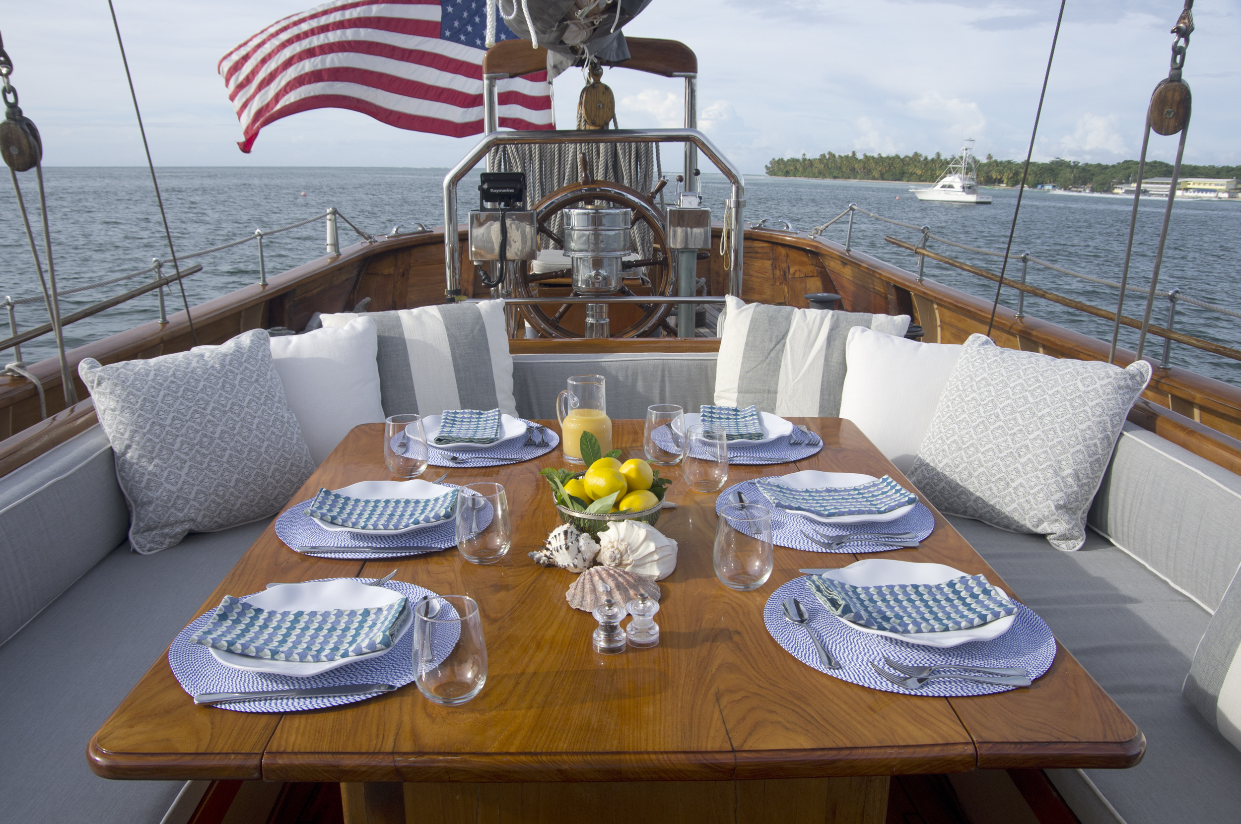 Eros Cockpit Lunch Table.jpg