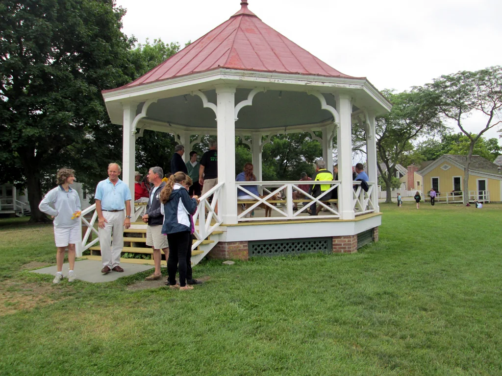 Everybody got together at the Seaport bandstand Saturday evening to talk for awhile and introduce themselves.