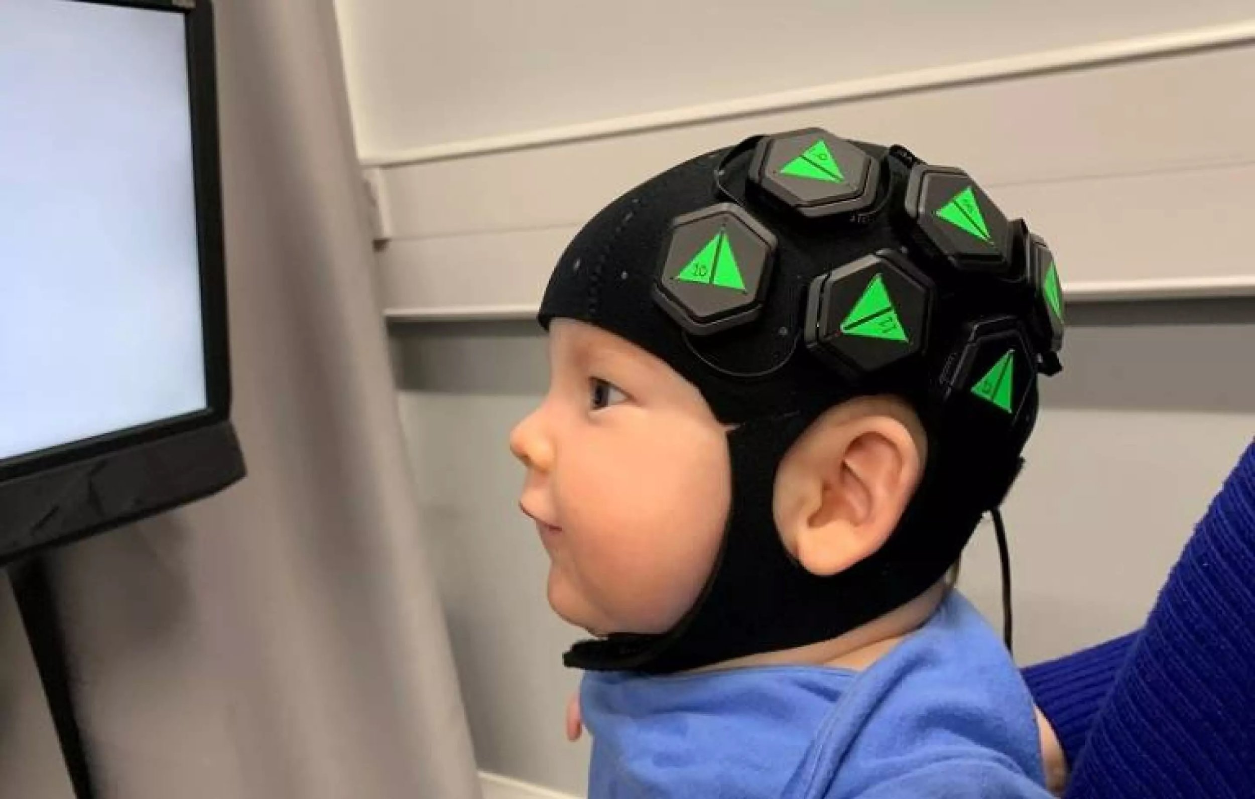 Refractor: Novel imaging technology offers new way to study baby brain activity