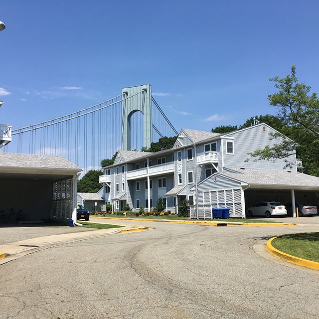 Gutter cleaning in fort wadsworth today, great view of the Verrazano bridge! #verrazano #bridge #guttercleaning #bluladder #statenisland #verrazanonarrowsbridge