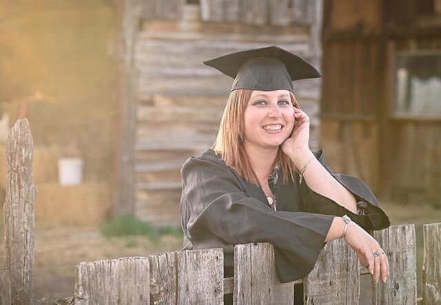 Another congrats to this lady who just graduated from Utah State University!! #jmreederphotography #senior2020 #seniorpictures #seniorphotographer #utahphotographer #usu #goaggies